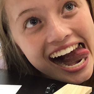 Meet your Posher, Katie